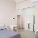 לינה וארוחת בוקר La Sapienza 4*