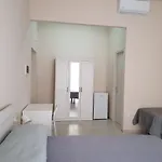 La Sapienza לינה וארוחת בוקר נאפולי